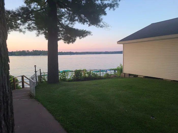 Shorewood Resort 4