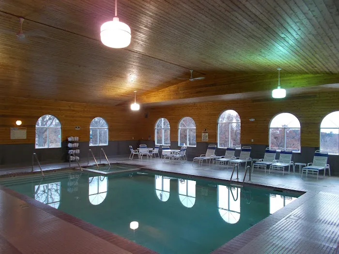 Northwoods Best Inn - Chetek 4