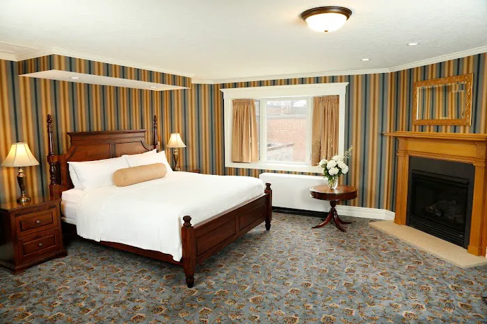 St. James Hotel, 1875 - A Historic Hotel of America 4