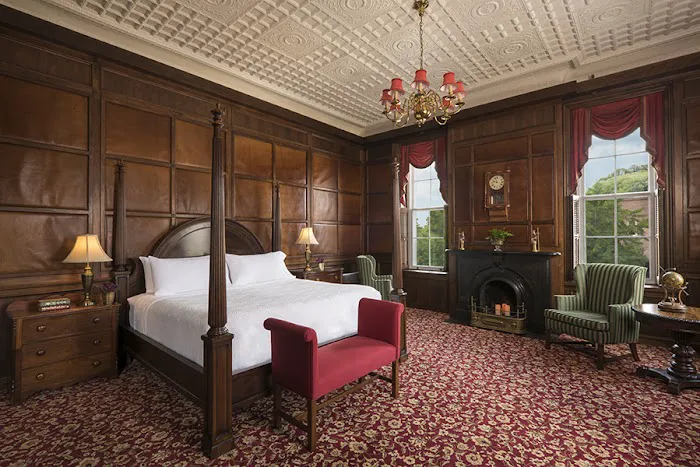 St. James Hotel, 1875 - A Historic Hotel of America 4