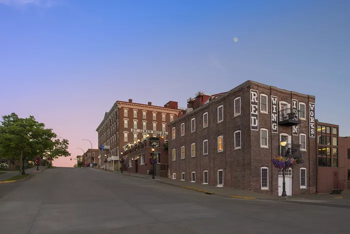 St. James Hotel, 1875 - A Historic Hotel of America 4
