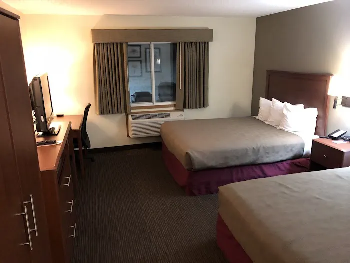 AmericInn by Wyndham Red Wing 4