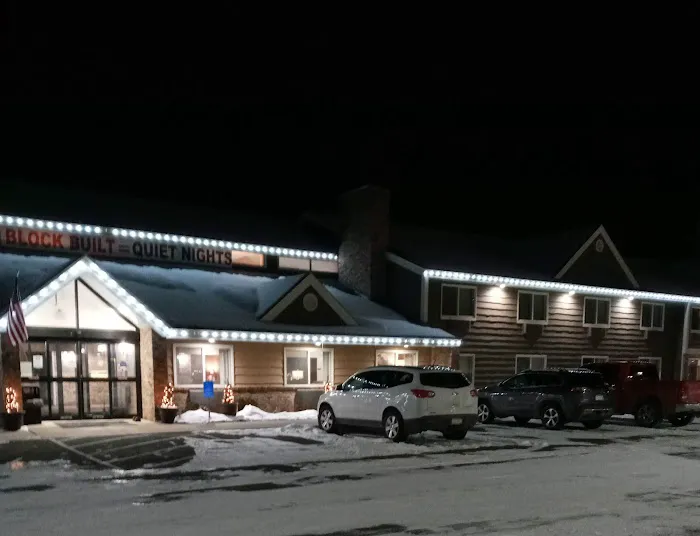 AmericInn by Wyndham Red Wing 4