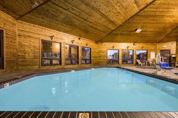 Super 8 by Wyndham Red Wing 4
