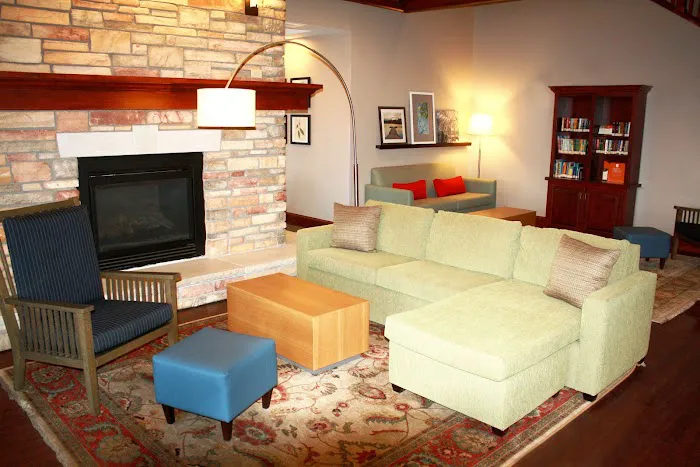Country Inn & Suites by Radisson, Red Wing, MN 4