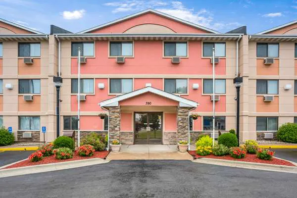 Quality Inn Cedar Rapids South 5