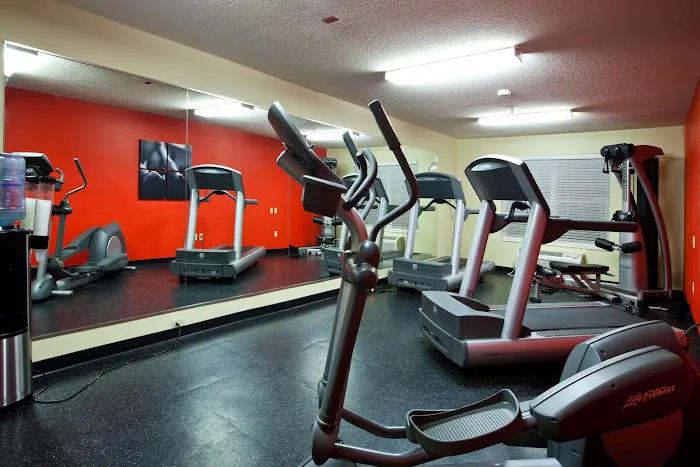 Country Inn & Suites by Radisson, Cedar Falls, IA 4