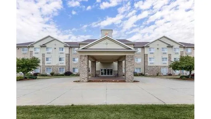 Comfort Suites 4