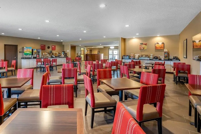 Comfort Suites 4