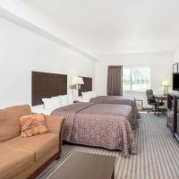 Super 8 by Wyndham Cedar Falls IA - University ico