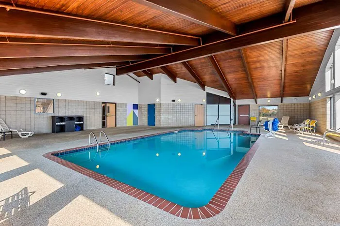 Spark by Hilton Cedar Falls 4
