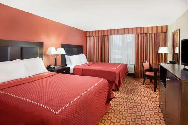 Super 8 by Wyndham Chicago Northlake O'Hare South 4