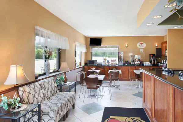 Super 8 by Wyndham Chicago/Rosemont/O'Hare/SE 4