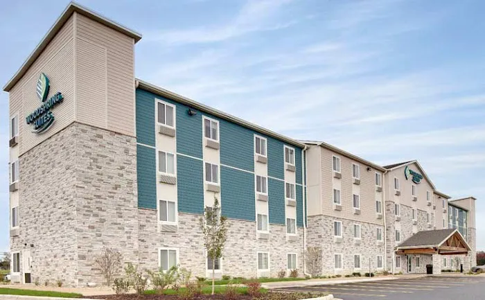 WoodSpring Suites Carol Stream - Chicago 4