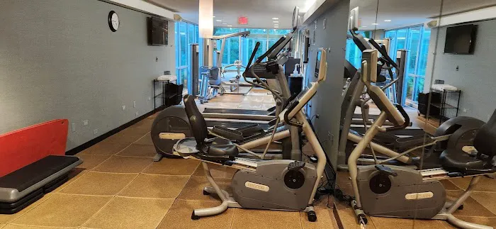 Crowne Plaza Lombard Downers Grove, an IHG Hotel 4