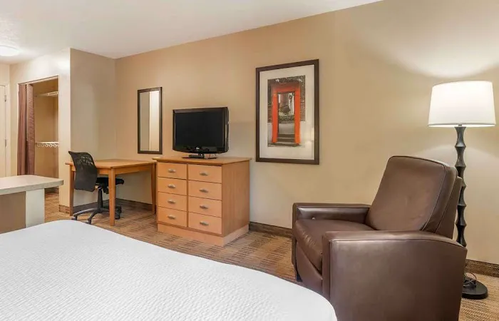 Extended Stay America - Chicago - Lombard - Yorktown Center 4