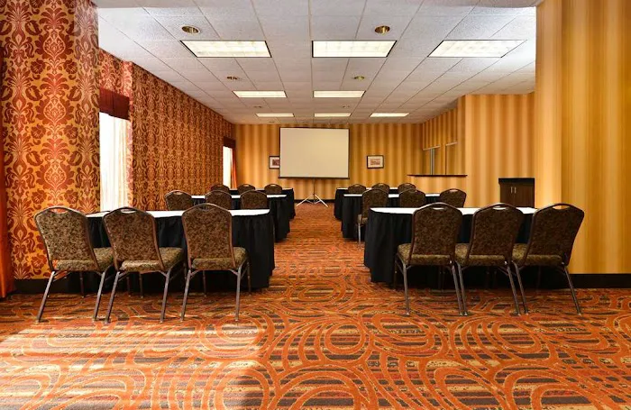 Hampton Inn Chicago-Carol Stream 4