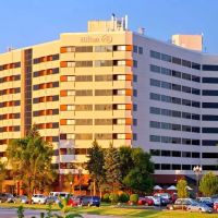 Hilton Chicago/Oak Brook Suites ico