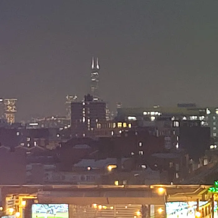 The Inn at Wrigleyville 5