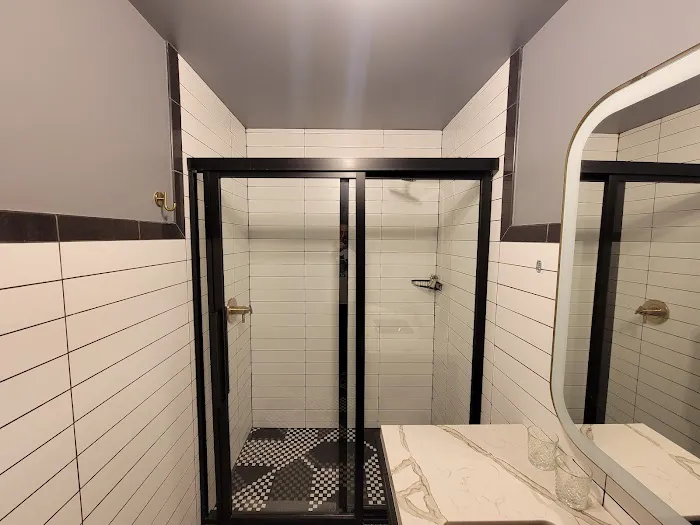 The Wheelhouse Hotel 5