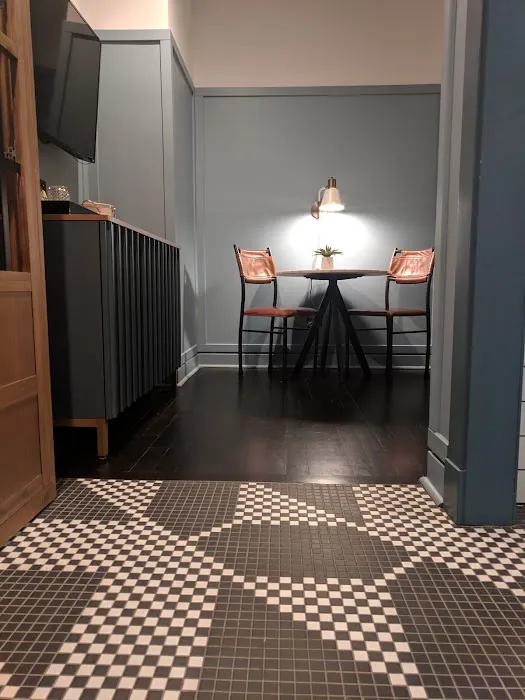 The Wheelhouse Hotel 5