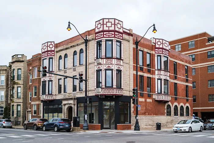 Logan Square SRO Hotel 5