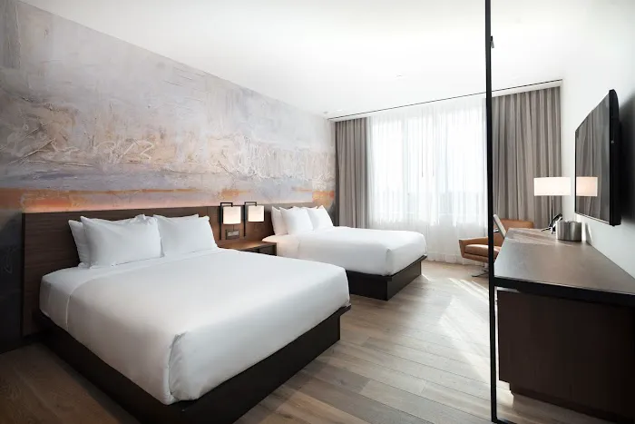 The Hotel at Midtown 5