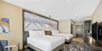 Best Western Plus Marquette Hotel & Suites