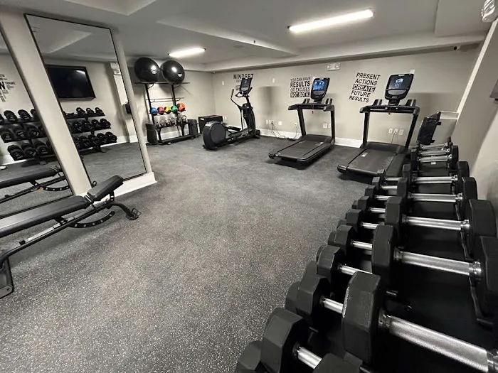 Best Western Plus Marquette Hotel & Suites 4
