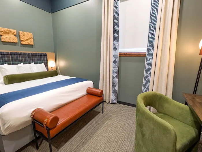 EXPLORE: Marquette Historic District 4