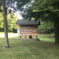 Root Cellar Resort and Dining ico