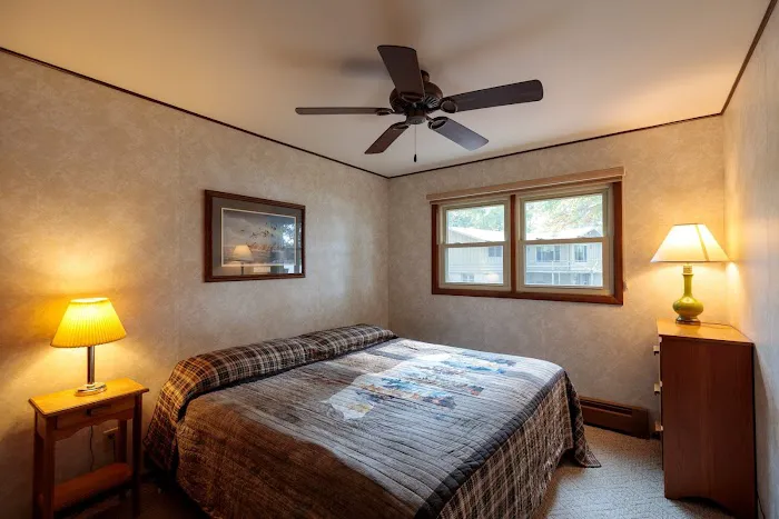The Grand Lakeview 4