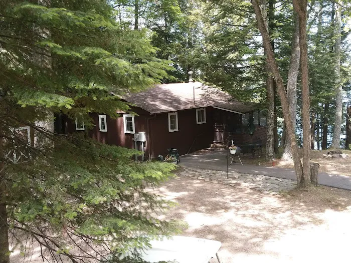 Nolans' Nook & Nest Resort 4