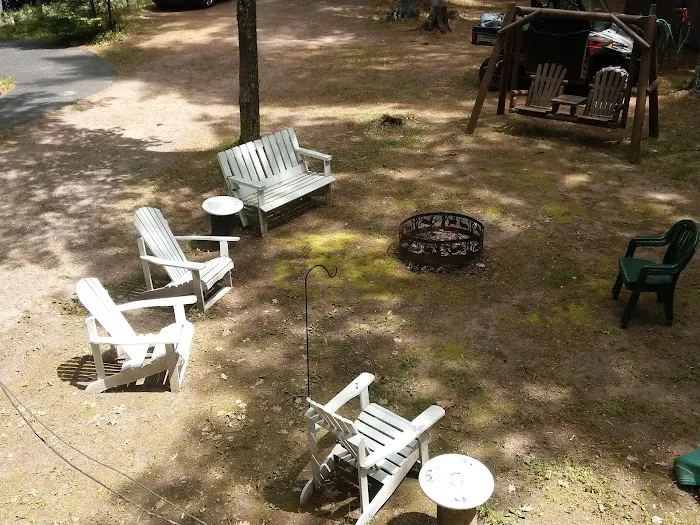 Nolans' Nook & Nest Resort 4
