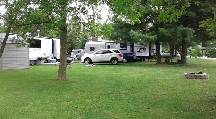 Sunrise Resort & Campground 4