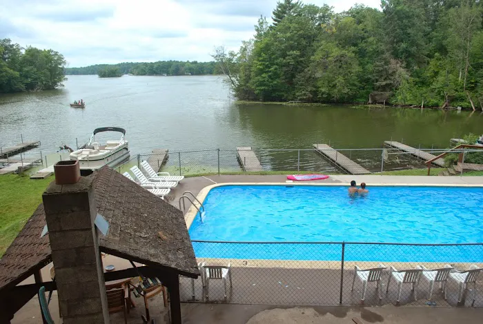 Birch Lakes Resort 4