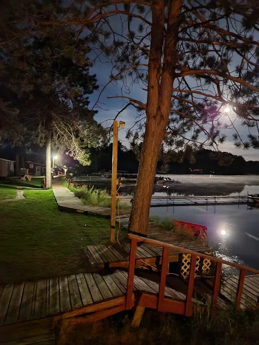 Paradise Waters Resort & Campground 4