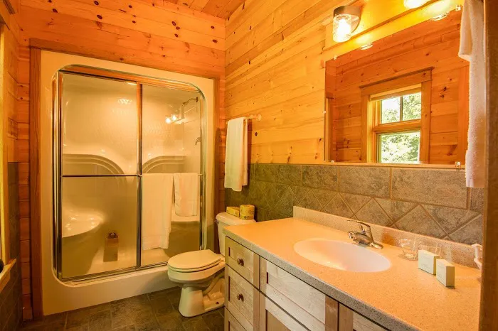 Stout's Island Lodge 4