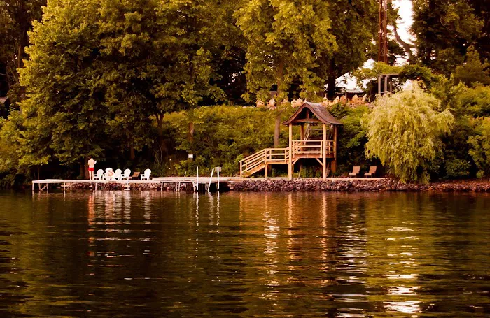 Stout's Island Lodge 4