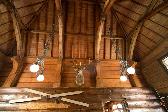 Stout's Island Lodge 4