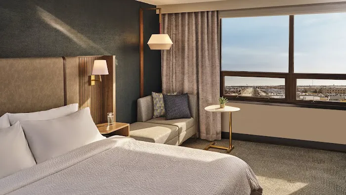 Holiday Inn Coralville - Iowa City by IHG 4