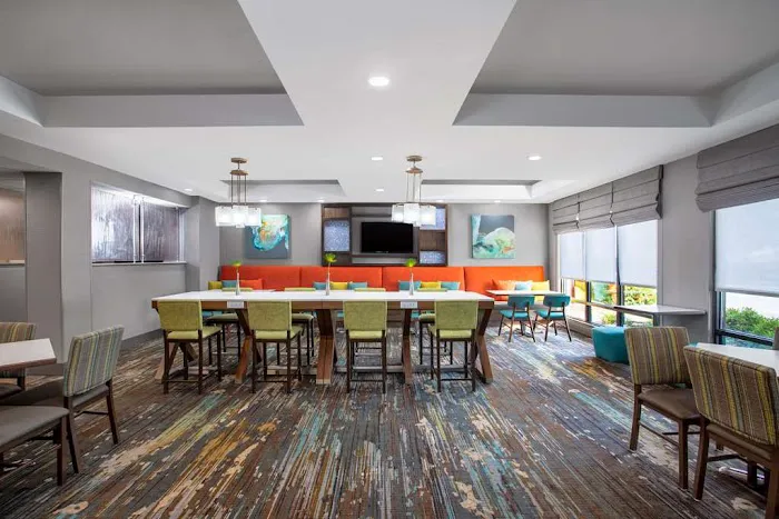 Hampton Inn Iowa City/Coralville 4