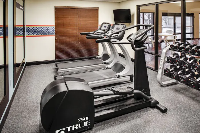 Hampton Inn Iowa City/Coralville 4
