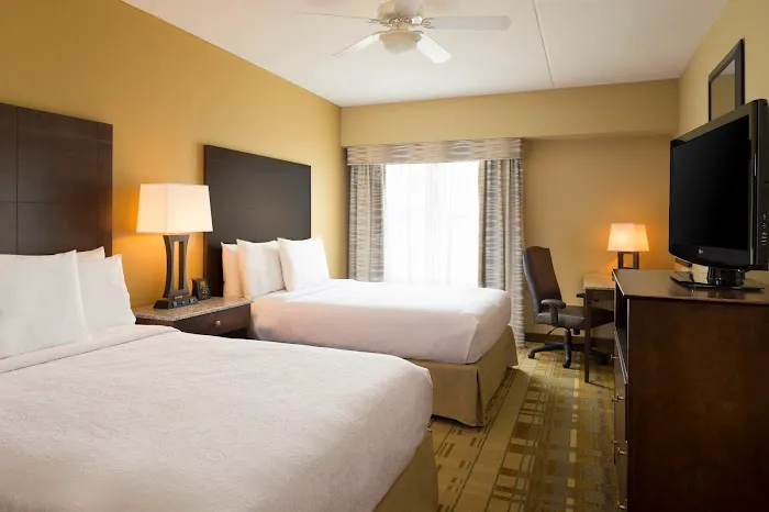 Homewood Suites by Hilton Coralville - Iowa River Landing, IA 5