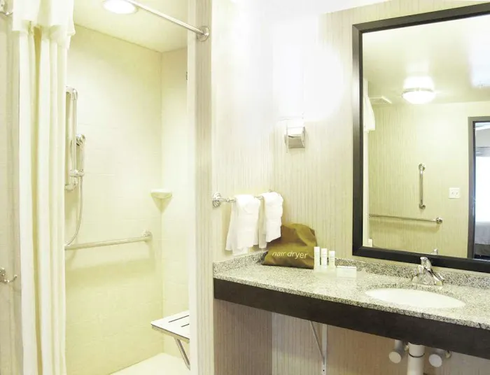 Homewood Suites by Hilton Coralville - Iowa River Landing, IA 5