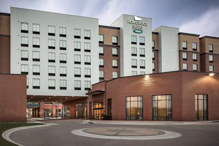 Homewood Suites by Hilton Coralville - Iowa River Landing, IA 5