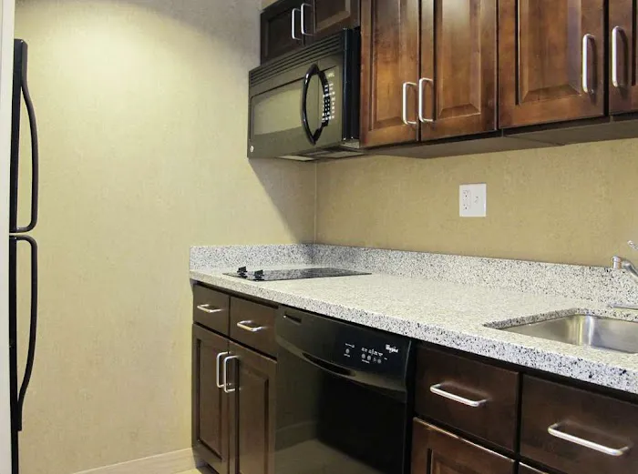 Homewood Suites by Hilton Coralville - Iowa River Landing, IA 5