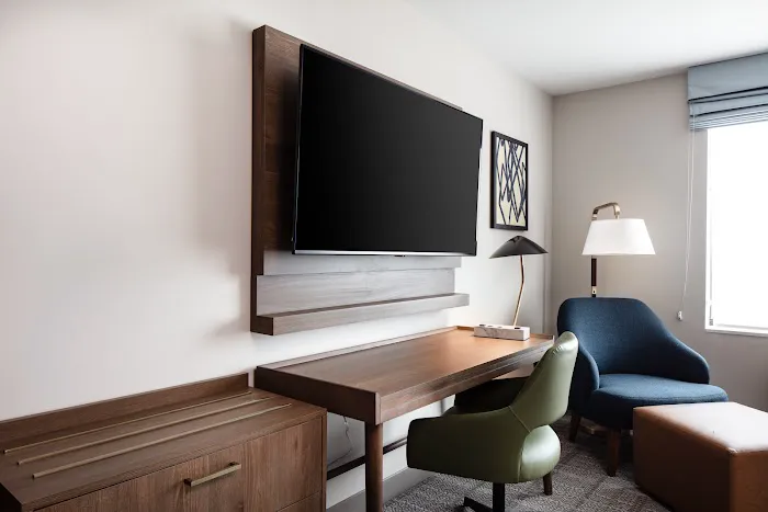 Staybridge Suites Iowa City - Coralville by IHG 5
