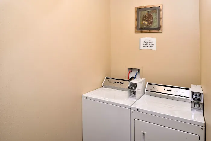 Quality Inn Coralville - Iowa River Landing 4
