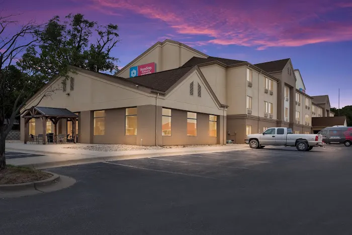 SureStay Plus by Best Western Coralville Iowa City 4